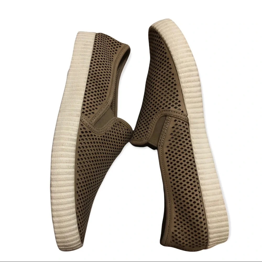 Frye men’s slip